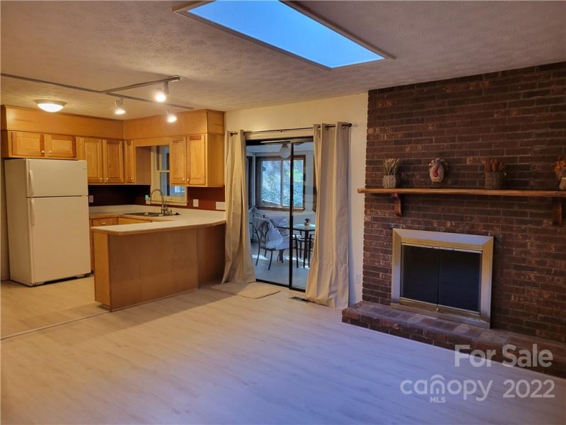 Property image 5 at 125 Long John Drive, Hendersonville, NC 28791