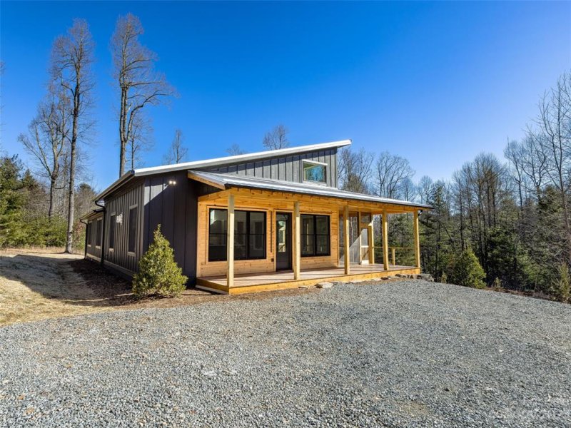 Property image 4 at 13 Small Creek Road, Brevard, NC 28712