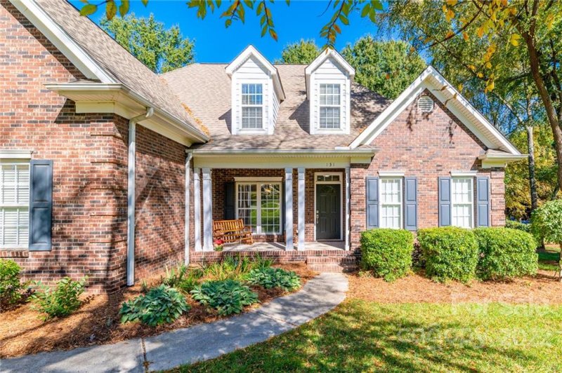 Property image 2 at 131 Mandarin Drive, Mooresville, NC 28117