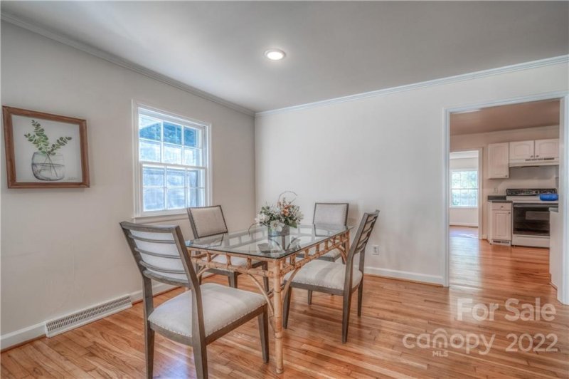 Property image 5 at 6007 Charing Place, Charlotte, NC 28211