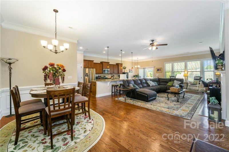 Property image 5 at 214 Hunters Hill Drive, Statesville, NC 28677