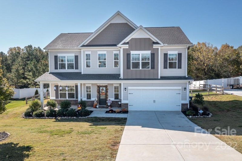 Property image 3 at 134 Sierra Chase Drive, Statesville, NC 28677