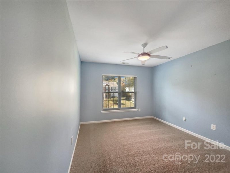 Property image 4 at 16411 Greybriar Forest Lane, Charlotte, NC 28278