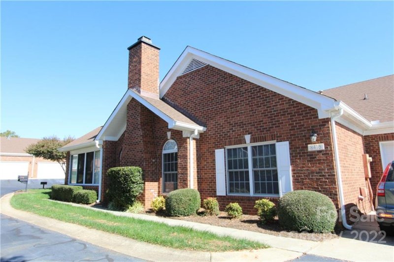 Property image 3 at 8415 Windsor Ridge Drive, Charlotte, NC 28277