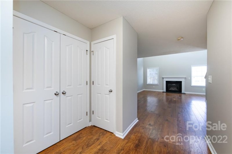 Property image 2 at 7812 Rabbits Foot Lane, Charlotte, NC 28217