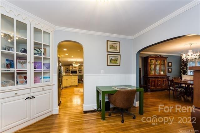 Property image 4 at 2842 Chelsea Drive, Charlotte, NC 28209