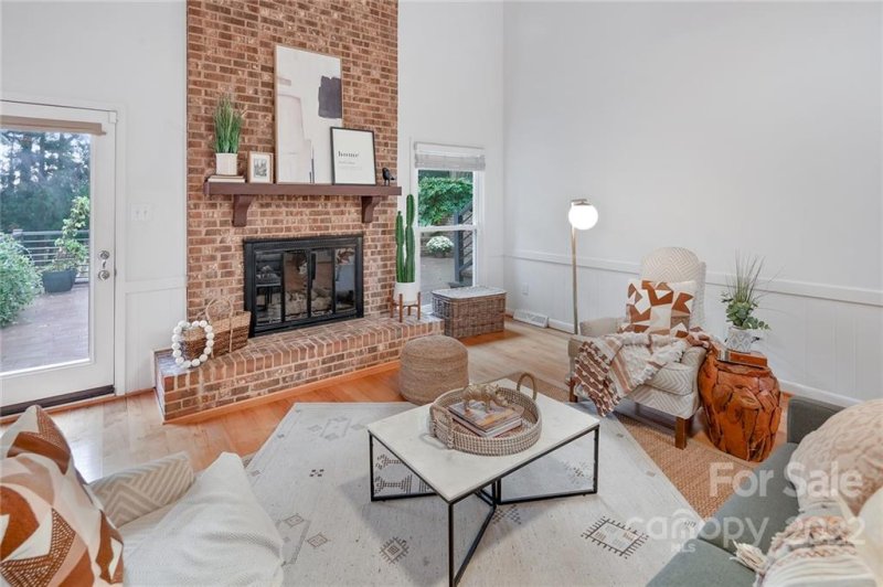 Property image 2 at 2625 Innsbrook Road, Charlotte, NC 28226