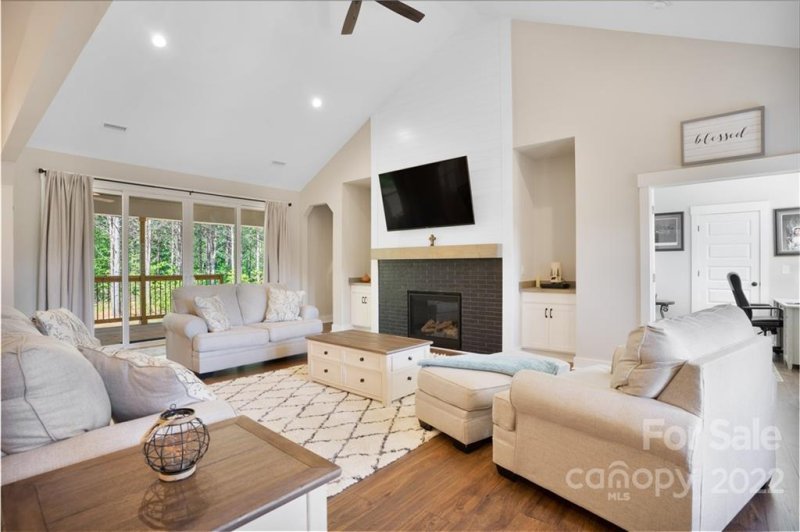 Property image 2 at 308 Grassy Ridge Court, Clover, SC 29710