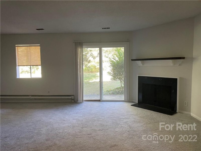 Property image 4 at 3653 Maple Glen Lane, Charlotte, NC 28226