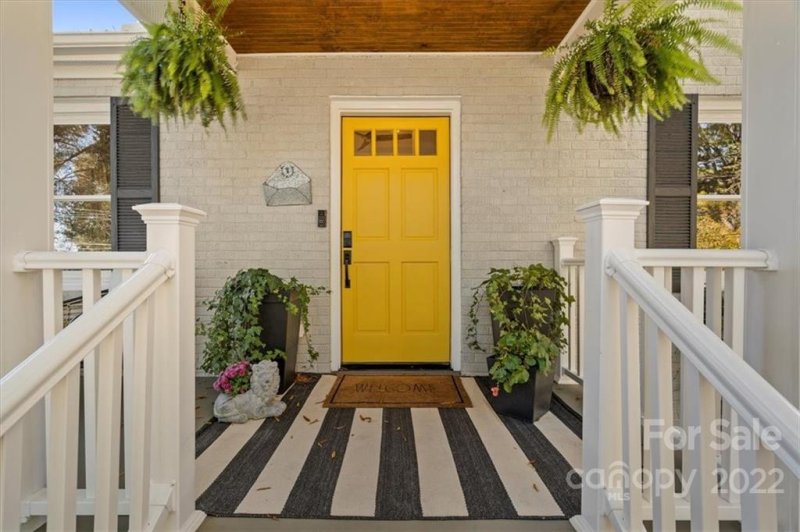 Property image 3 at 720 Fugate Avenue, Charlotte, NC 28205