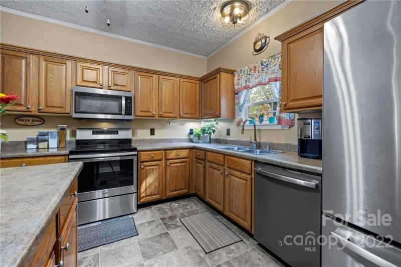 Property image 3 at 112 Hidden Meadow Drive, Candler, NC 28715