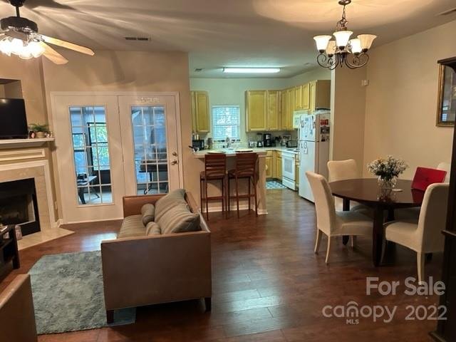 Property image 3 at 10952 Princeton Village Drive, Charlotte, NC 28277