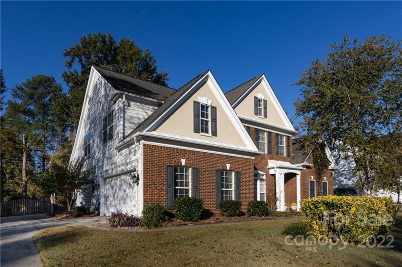 Property image 2 at 11120 Knight Castle Drive, Charlotte, NC 28277