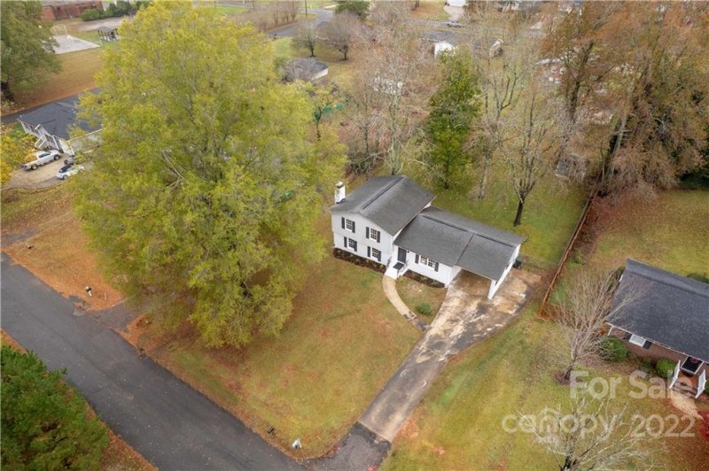 Property image 2 at 105 Wilson Avenue, York, SC 29745