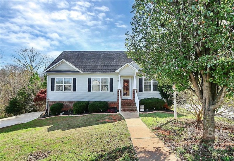 Property image 3 at 1535 Meadow Glen Lane, Rock Hill, SC 29730