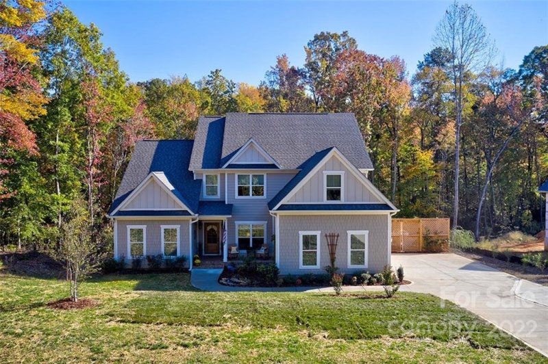 654 Sandbar Point