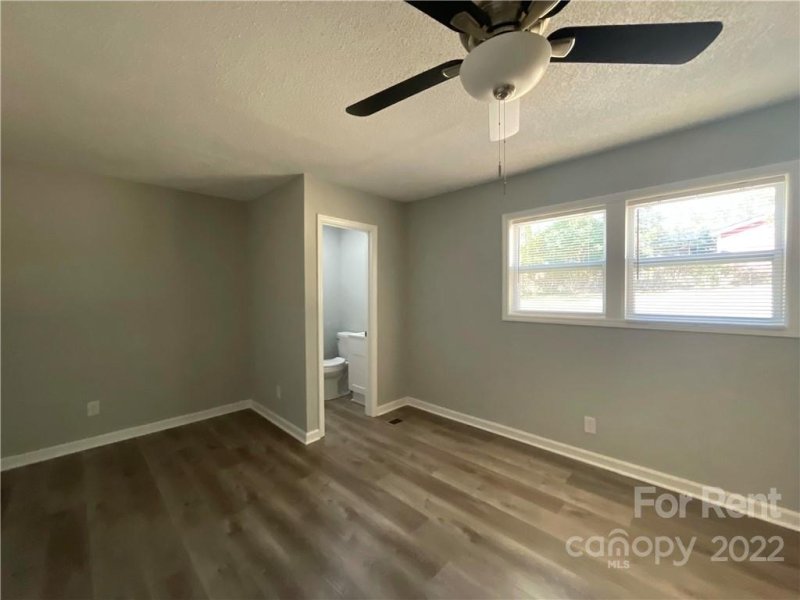 Property image 4 at 9307 Feldbank Drive, Charlotte, NC 28216