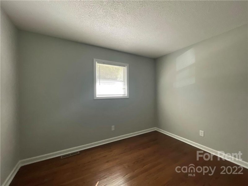 Property image 5 at 9307 Feldbank Drive, Charlotte, NC 28216