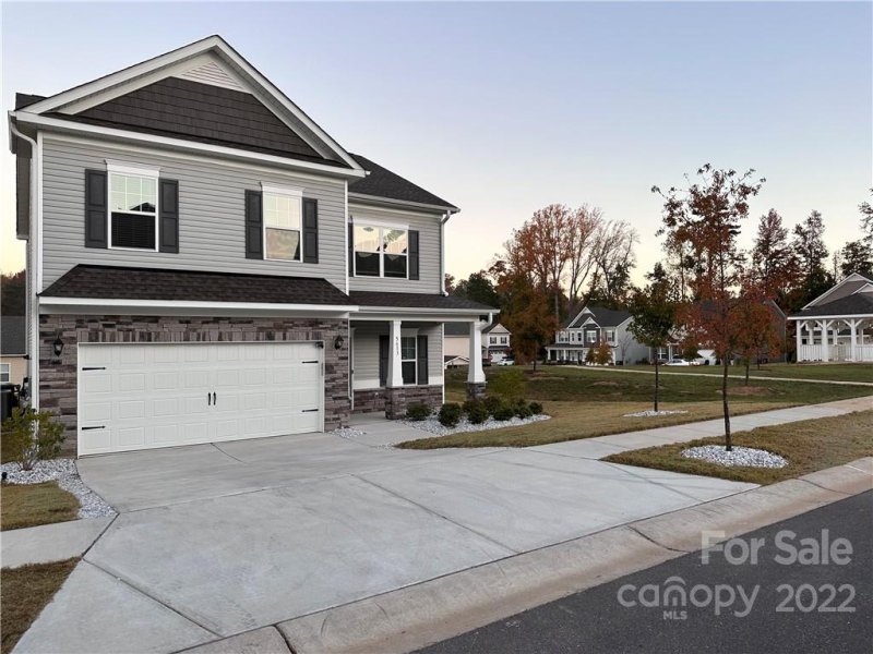 Property image 2 at 5613 Amelia Lane, Gastonia, NC 28056