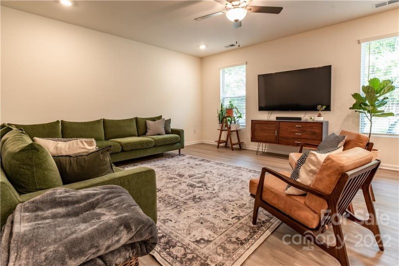 Property image 4 at 7302 Wheyfield Drive, Charlotte, NC 28215