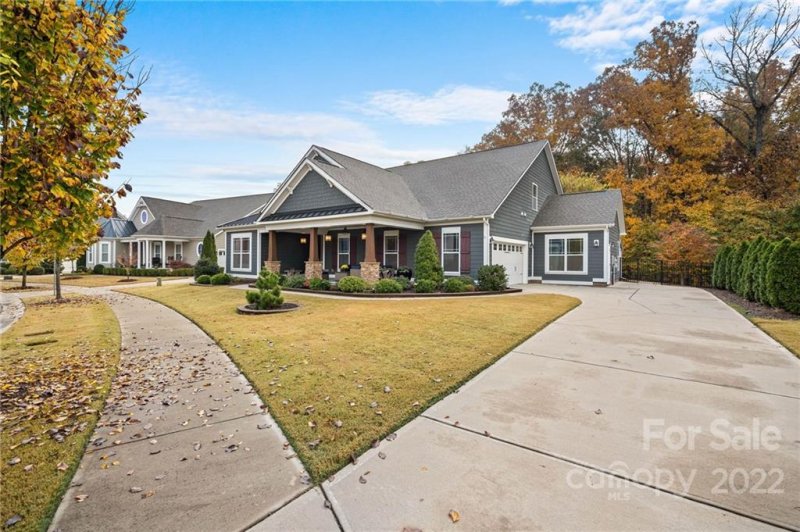 Property image 2 at 13223 Union Square Drive, Huntersville, NC 28078