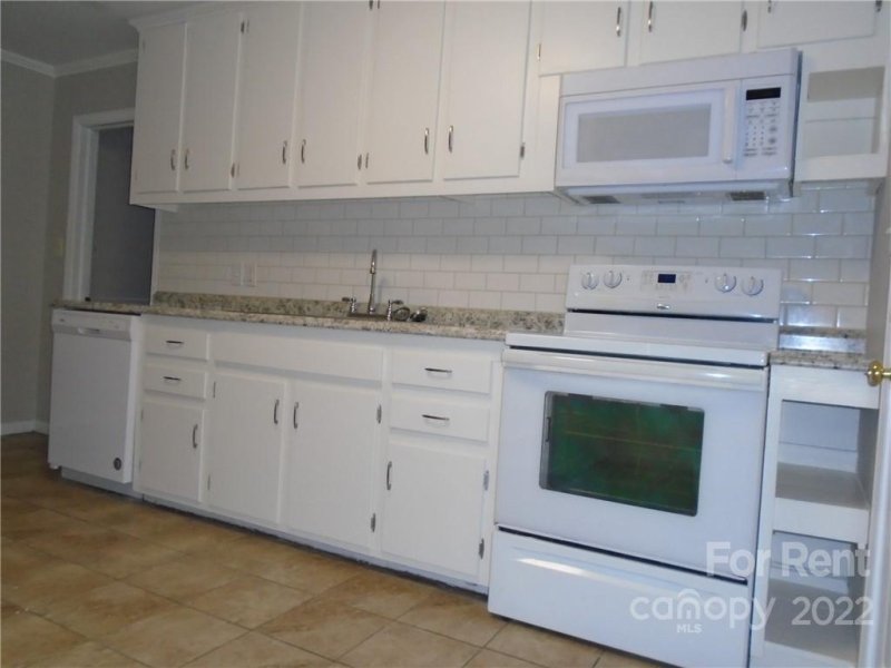 Property image 4 at 1520 Downs Avenue, Charlotte, NC 28205