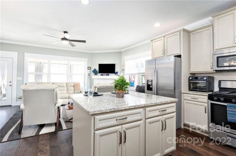 Property image 5 at 20 Tudor Way, Black Mountain, NC 28711