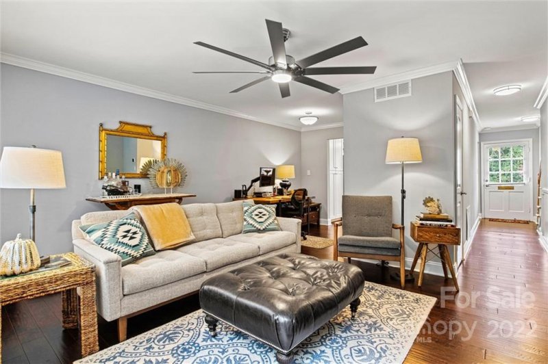 Property image 5 at 4611 Hedgemore Drive, Charlotte, NC 28209