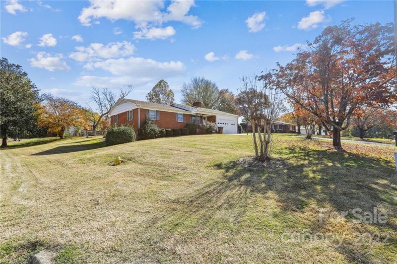 Property image 4 at 901 Tait Street, Lincolnton, NC 28092