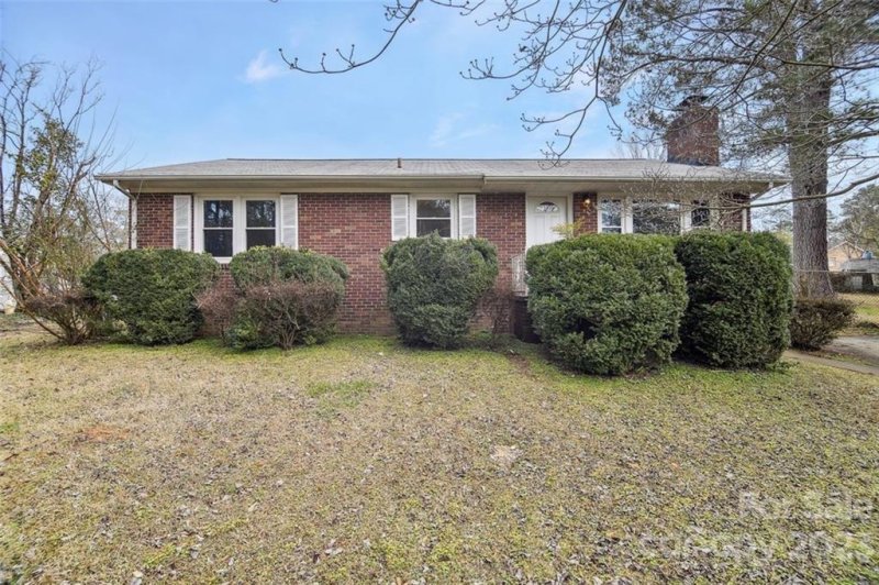 1247 Westover Circle