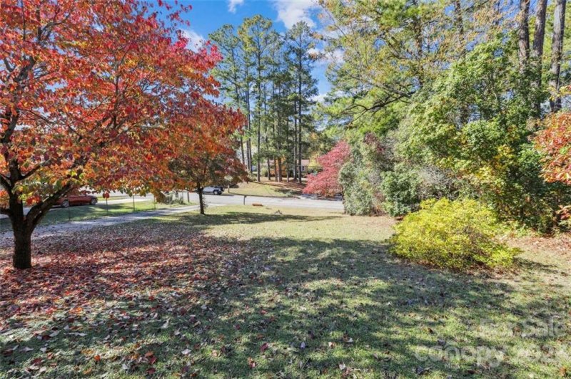Property image 4 at 1247 Westover Circle, Rock Hill, SC 29732