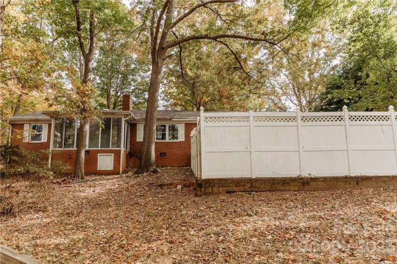 Property image 3 at 504 Valleyview Drive, Albemarle, NC 28001