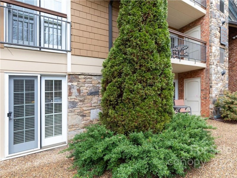 Property image 5 at 229 Bowling Park Road, Asheville, NC 28803