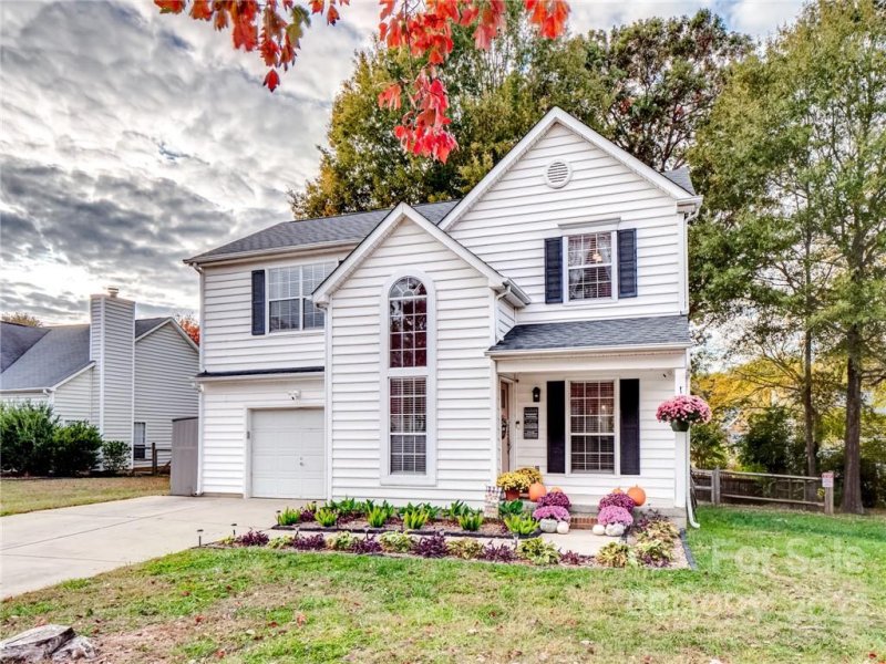 Property image 2 at 919 Treasure Place, Concord, NC 28025