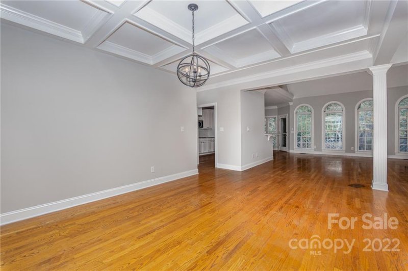 Property image 3 at 2700 Dogleg Court, Matthews, NC 28104