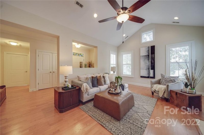 Property image 5 at 2851 Bellasera Way, Matthews, NC 28105