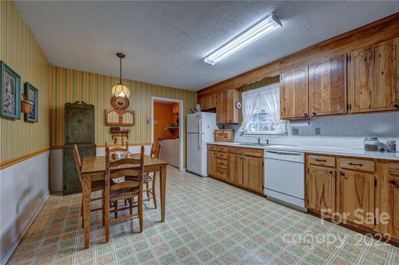 Property image 5 at 3022 Courtland Drive, Gastonia, NC 28056