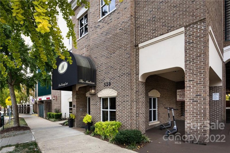Property image 2 at 520 E Martin Luther King Jr Boulevard, Charlotte, NC 28202