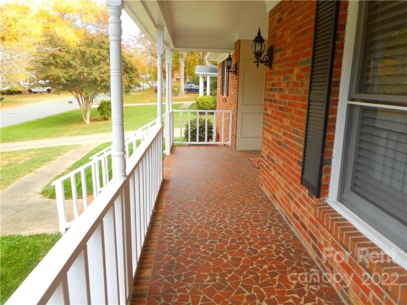 Property image 2 at 620 Bellows Lane, Charlotte, NC 28270