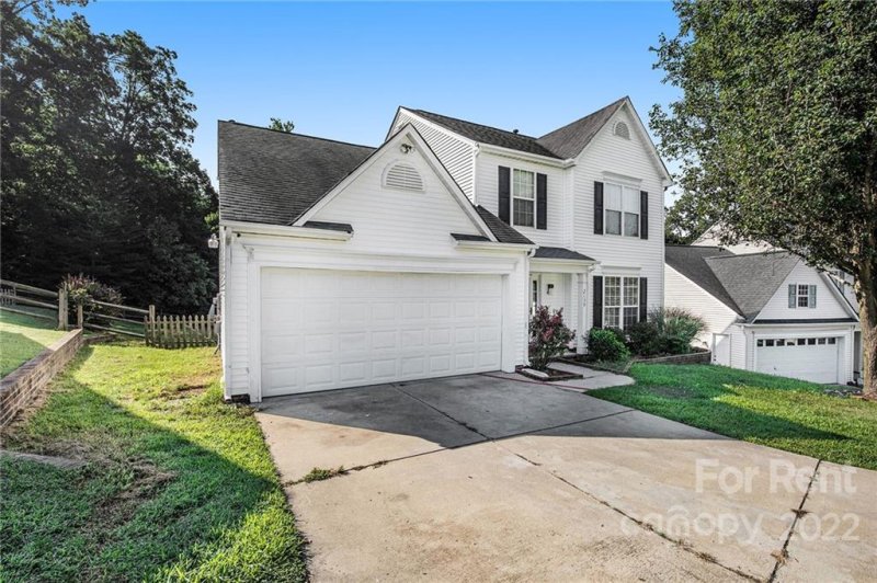 Property image 2 at 2139 Mallard Green Place, Charlotte, NC 28262