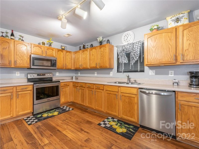 Property image 3 at 12418 Dervish Lane, Charlotte, NC 28269