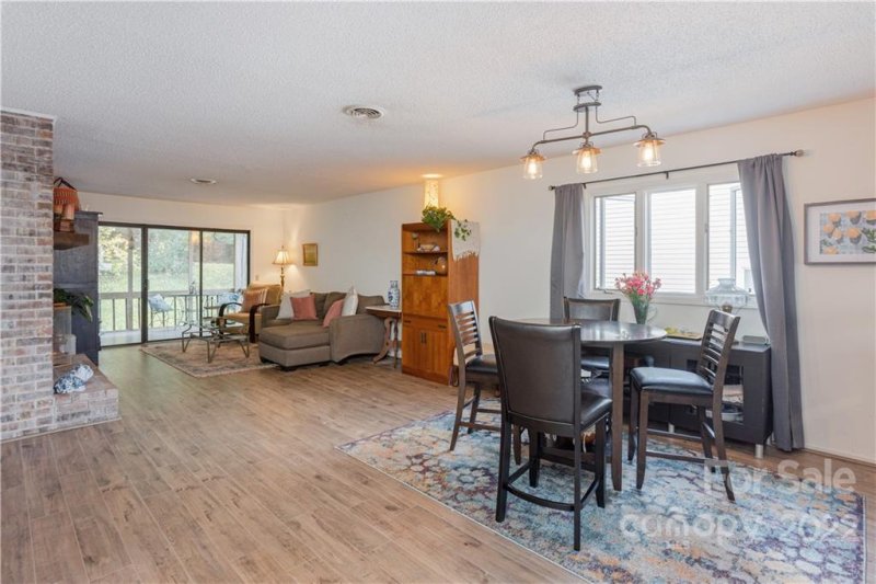 Property image 3 at 620 Britton Creek Drive, Hendersonville, NC 28791