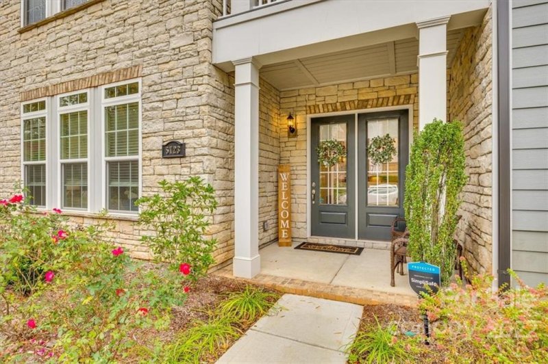 Property image 2 at 5723 Ardrey Kell Road, Charlotte, NC 28277