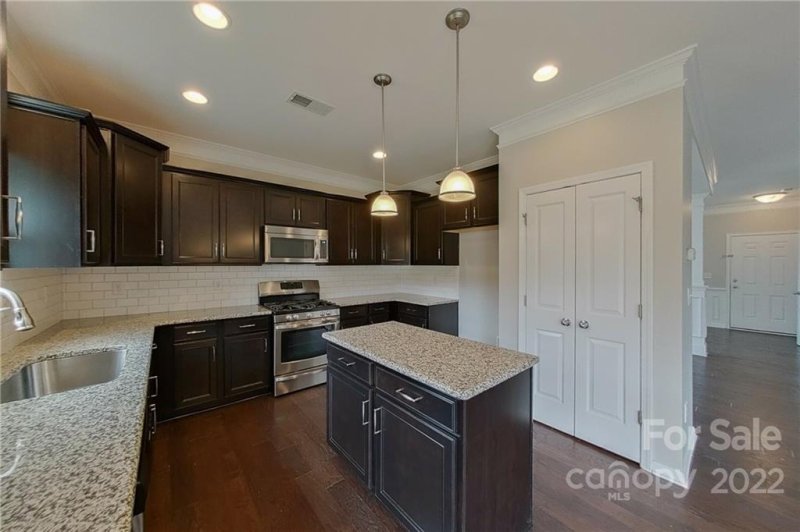 Property image 4 at 228 Hydrangea Drive, Clover, SC 29710