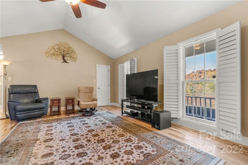 Property image 4 at 29 Mountainbrook Road, Asheville, NC 28805