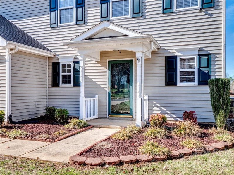 Property image 3 at 6830 Babbling Brook Lane, Concord, NC 28025