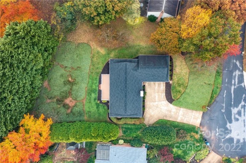 Property image 5 at 1734 Se 7th Street Lane, Hickory, NC 28602