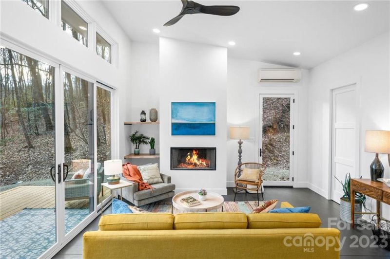 Property image 5 at 808 Mountain Cove Road, Hendersonville, NC 28792