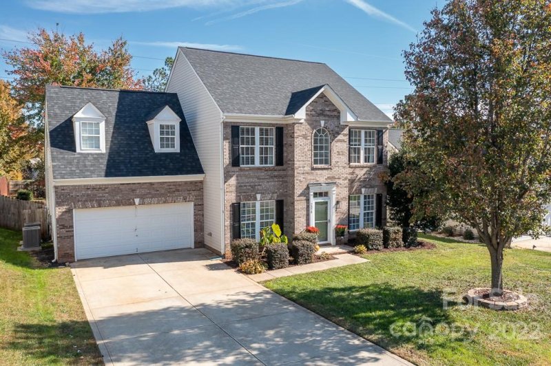 Property image 2 at 2374 Smith Cove Road, Denver, NC 28037