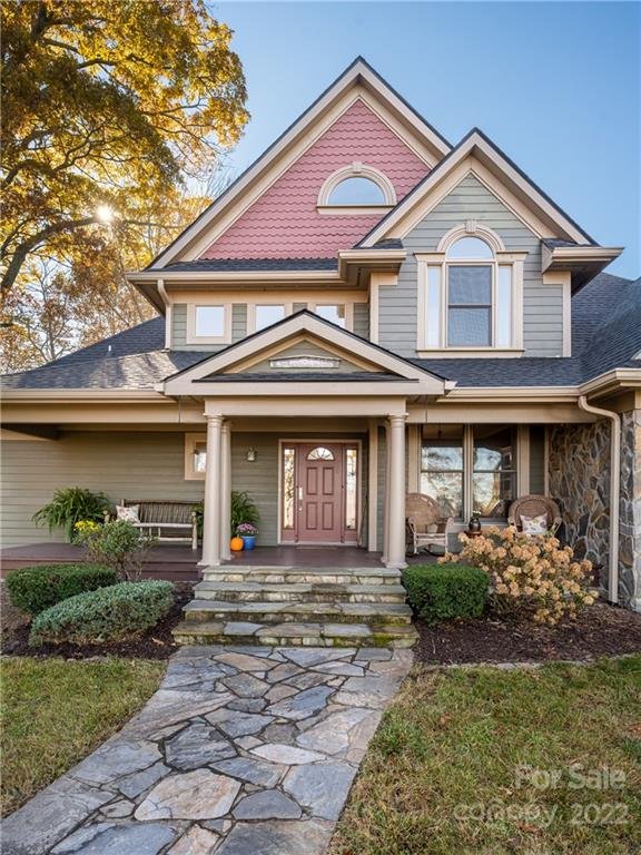 Property image 2 at 14 Hickory Forest Lane, Fairview, NC 28730